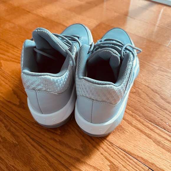 Jordan 23 Gray Shoes junior size 5.5 Y - Picture 5 of 8